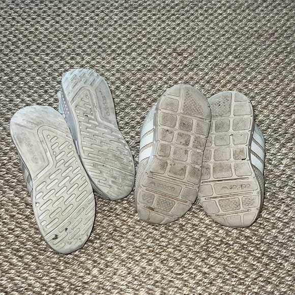 Two pairs of Adidas white tennis shoes size 8K - Picture 4 of 6